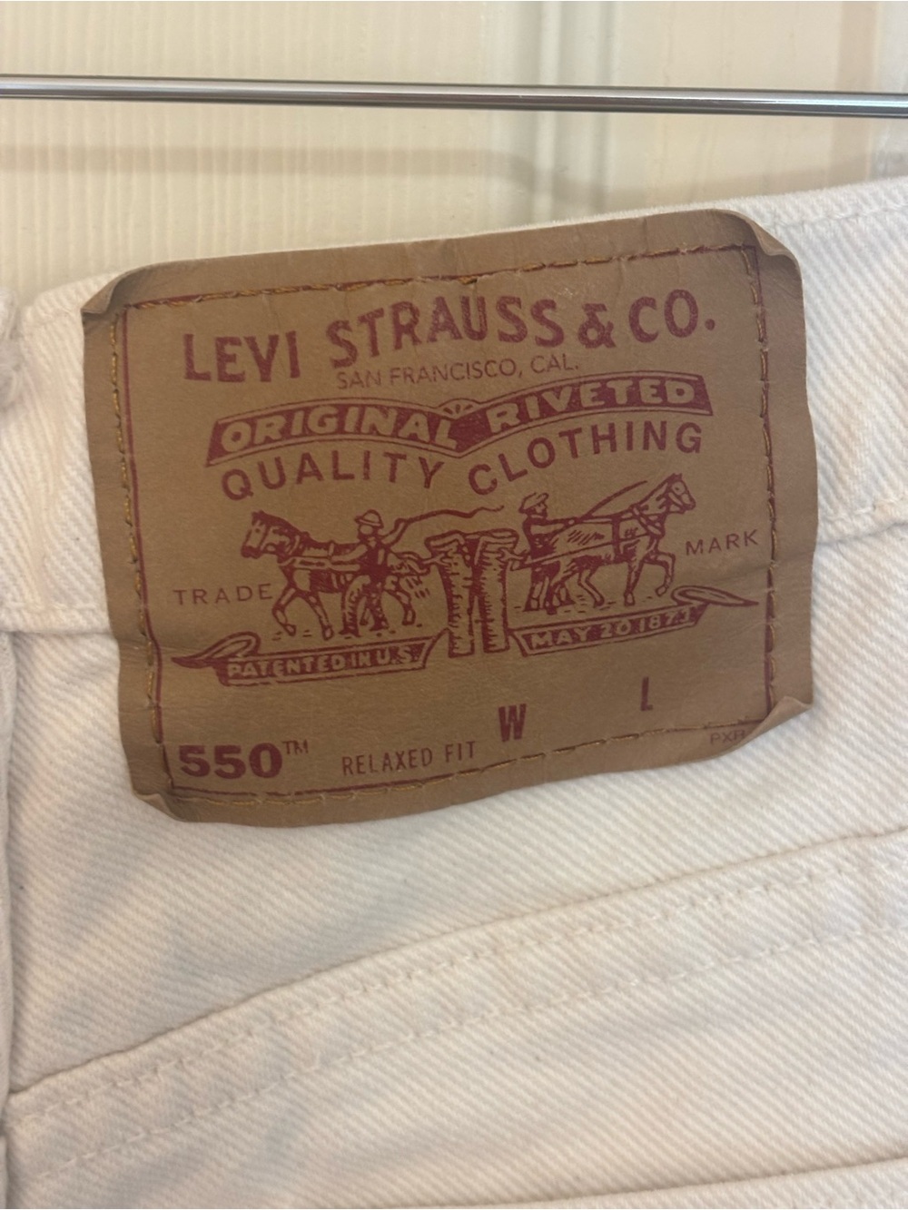 Levi's 550 shorts Off White Denim Cutoff Shorts Relaxed Fit High Rise Size 5 - Picture 8 of 10